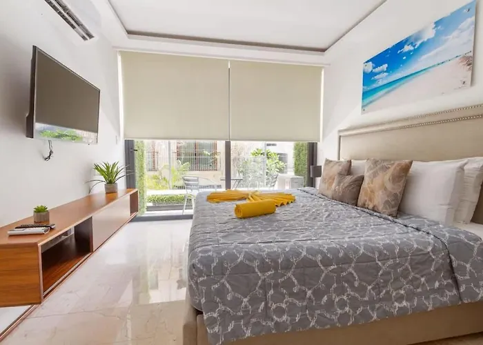 - Rooftop Pool Gym Near * Playa del Carmen